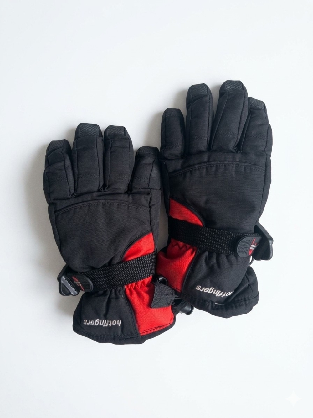 Black and Red Insulated Winter Gloves Size S (5-6).